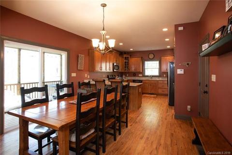 37 Noble Rd, Fairview, NC 28730 photo 10