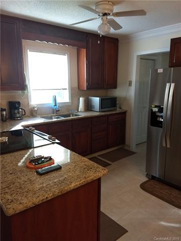 1305 Suttle Rd, Lancaster, SC 29720 photo 12