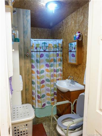 101 Garnet Rdg, Marshall, NC 28753 photo 32