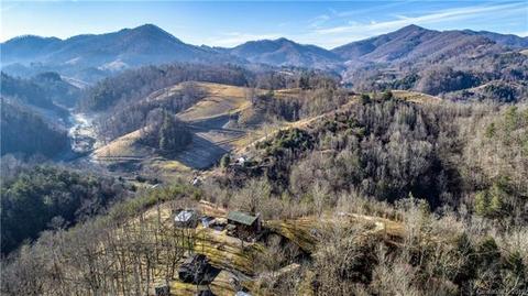 101 Garnet Rdg, Marshall, NC 28753 photo 3