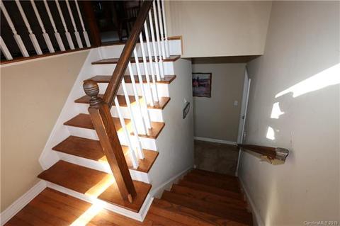 1001 Tangle Dr, Hickory, NC 28602 photo 19