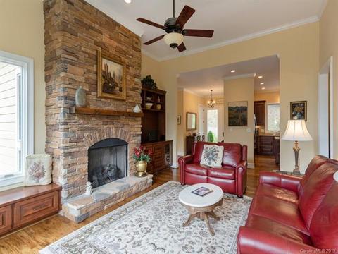 125 N Mountain Ln, Mill Spring, NC 28756 photo 11