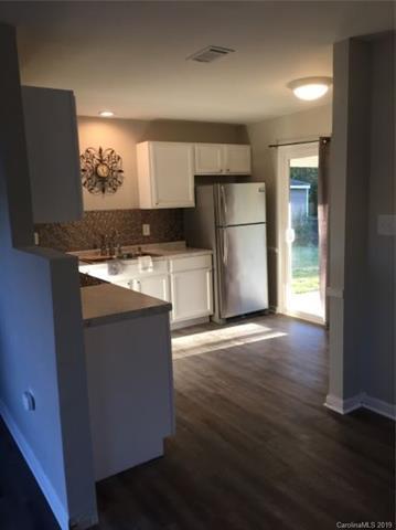 6242 Mcbride St, Charlotte, NC 28215 photo 4