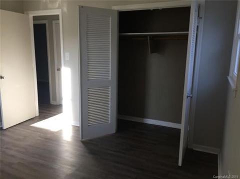 6242 Mcbride St, Charlotte, NC 28215 photo 11