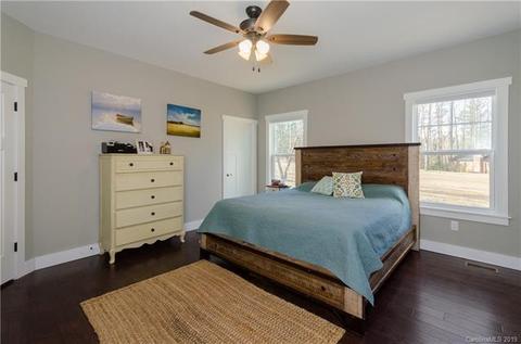 46 Olivet Ln, Fletcher, NC 28732 photo 8