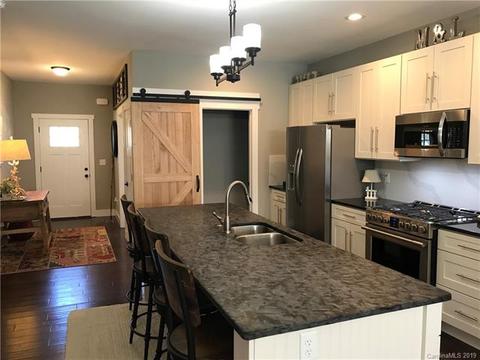 46 Olivet Ln, Fletcher, NC 28732 photo 4