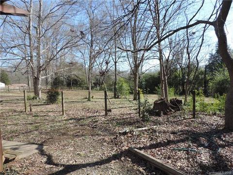 2325 Oak Grove Cir, Midland, NC 28107 photo 4