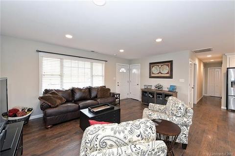 2301 Kimway Dr, Matthews, NC 28105 photo 6