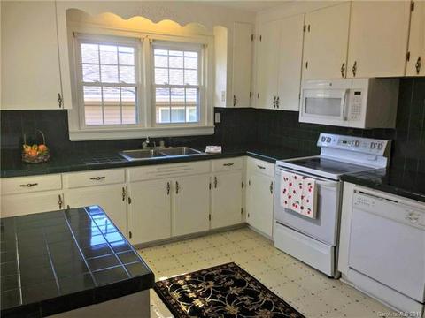1008 Main St, Maiden, NC 28650 photo 4