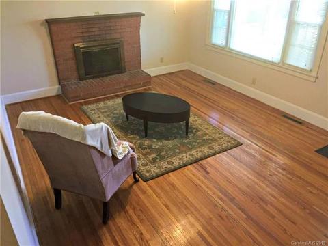 1008 Main St, Maiden, NC 28650 photo 2