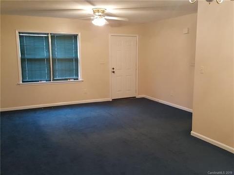 2562 Scott St, Kannapolis, NC 28083 photo 4