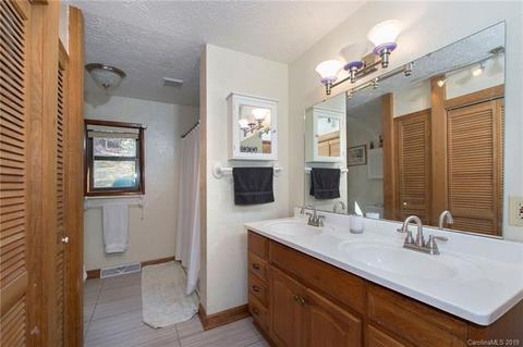 80 Pinecrest Rd, Mars Hill, NC 28754 photo 12
