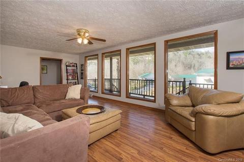 80 Pinecrest Rd, Mars Hill, NC 28754 photo 6
