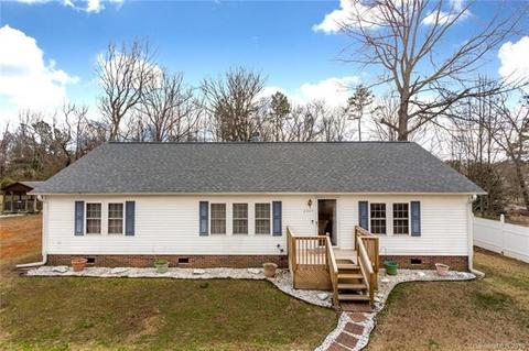 2577 12th Ave, Hickory, NC 28602 photo 1