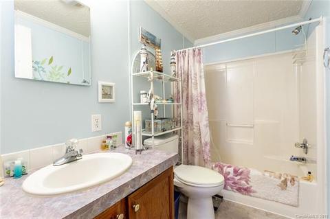 2577 12th Ave, Hickory, NC 28602 photo 28