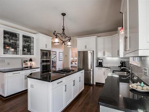 18937 Elm Row Ct, Davidson, NC 28036 photo 12