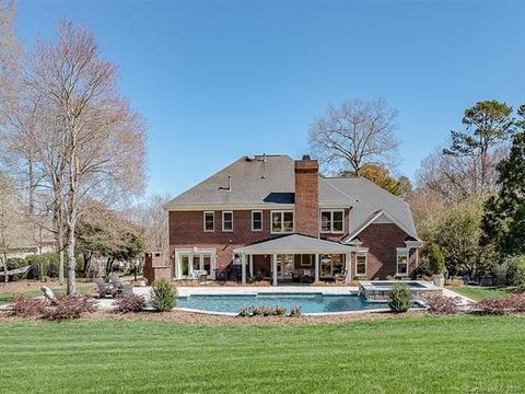 18937 Elm Row Ct, Davidson, NC 28036 photo 2