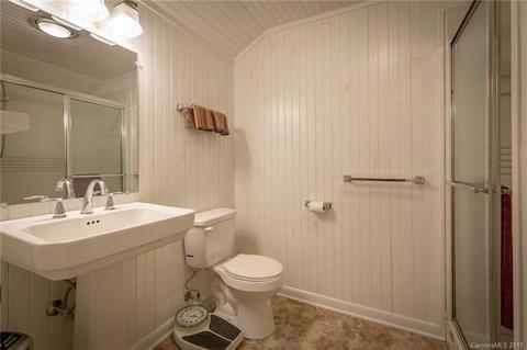 403 Riverside Dr, Morganton, NC 28655 photo 21