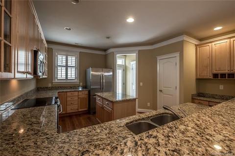 311 Davidson Gateway Dr, Davidson, NC 28036 photo 13