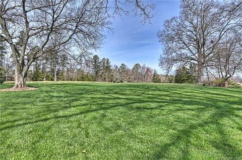 402 Castlestone Ln, Matthews, NC 28104 photo 31