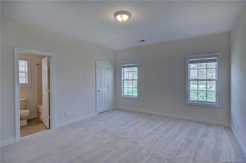 402 Castlestone Ln, Matthews, NC 28104 photo 27