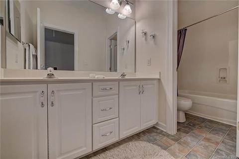402 Castlestone Ln, Matthews, NC 28104 photo 25