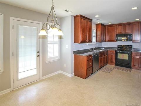 7644 Berkeley Rd, Denver, NC 28037 photo 9