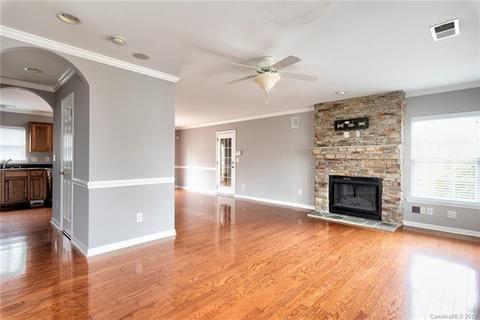 10766 Traders Ct, Davidson, NC 28036 photo 2
