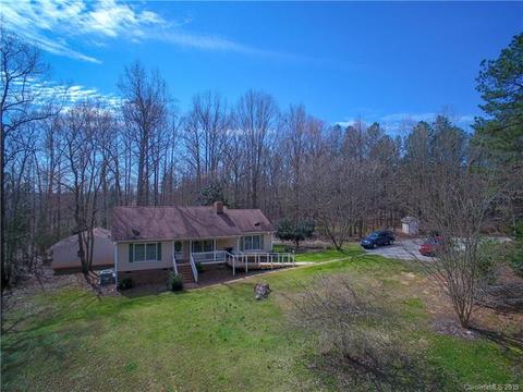 431 W Rebound Rd, Lancaster, SC 29720 photo 1