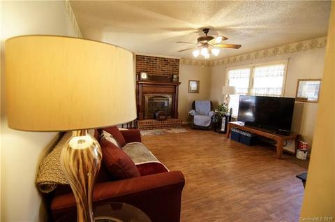 431 W Rebound Rd, Lancaster, SC 29720 photo 12