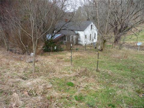1272 N Fork Rd, Marshall, NC 28753 photo 1