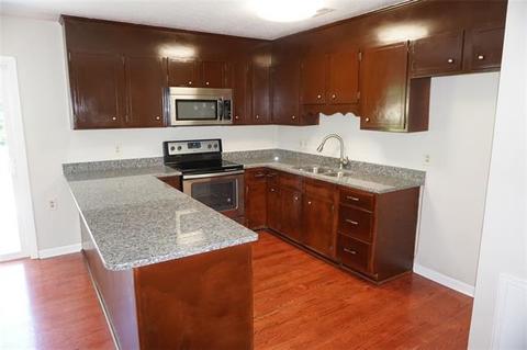 4652 Queens Rd, Hickory, NC 28602 photo 5