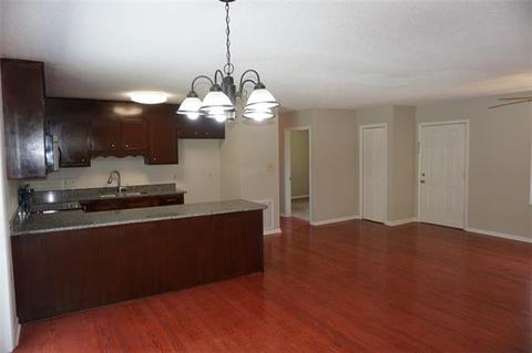 4652 Queens Rd, Hickory, NC 28602 photo 6