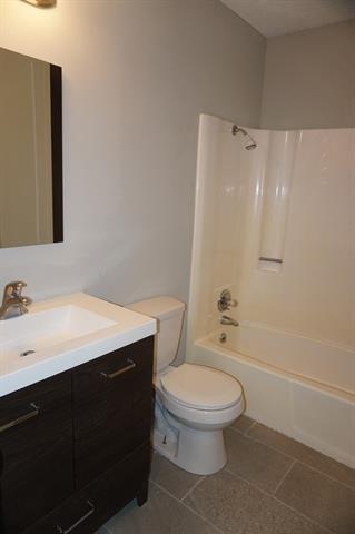 4652 Queens Rd, Hickory, NC 28602 photo 11