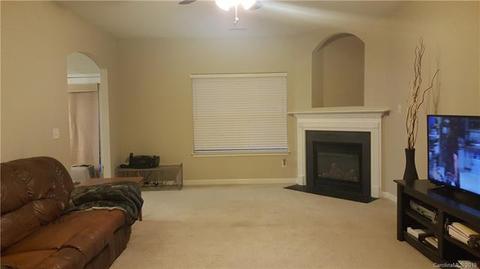 1421 Clark Pl, Lancaster, SC 29720 photo 4