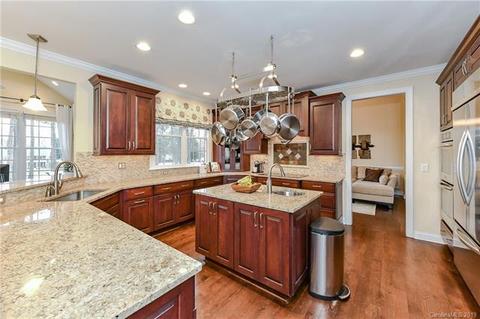 18743 Dembridge Dr, Davidson, NC 28036 photo 8