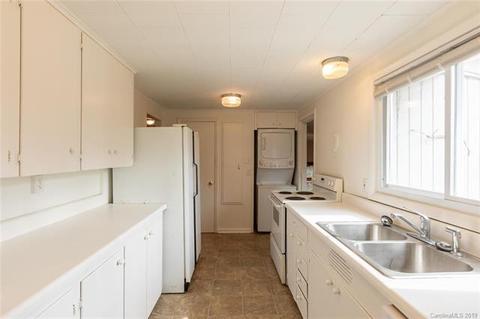112 Second St, Black Mountain, NC 28711 photo 8