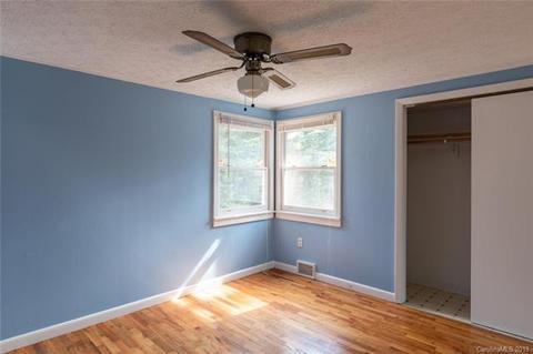112 Second St, Black Mountain, NC 28711 photo 18