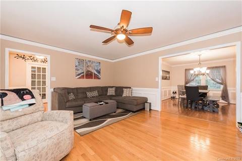 628 Walnut Point Dr, Matthews, NC 28105 photo 11