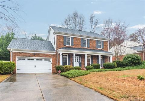 628 Walnut Point Dr, Matthews, NC 28105 photo 2