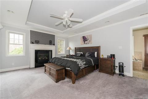 628 Walnut Point Dr, Matthews, NC 28105 photo 3