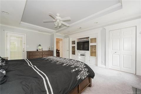 628 Walnut Point Dr, Matthews, NC 28105 photo 4