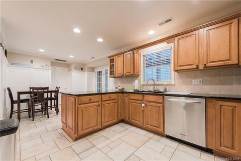 628 Walnut Point Dr, Matthews, NC 28105 photo 14