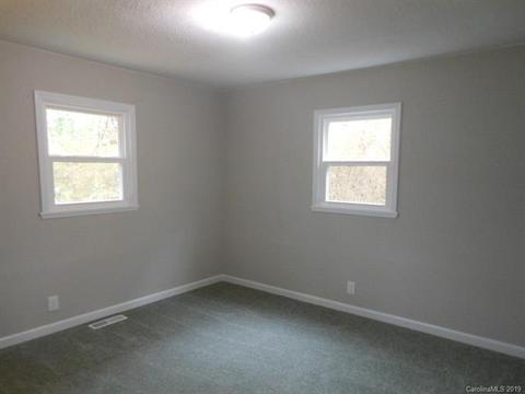 425 Isom St, Lancaster, SC 29720 photo 9