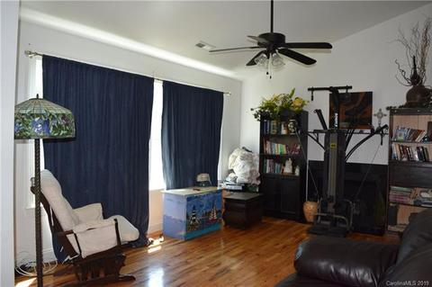 141 Powell Rd, Morganton, NC 28655 photo 2