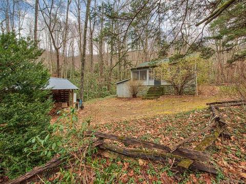 155 Pisgah Mountain Rd, Canton, NC 28716 photo 2