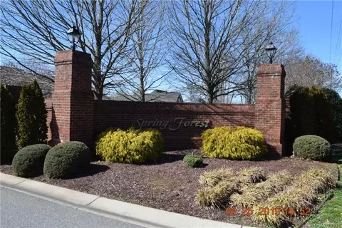 110 Spring Forest Dr, Boiling Springs, NC 28017 photo 1