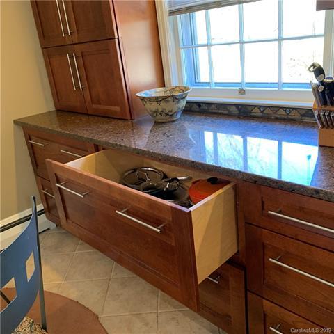 141 Pearson Dr, Morganton, NC 28655 photo 8
