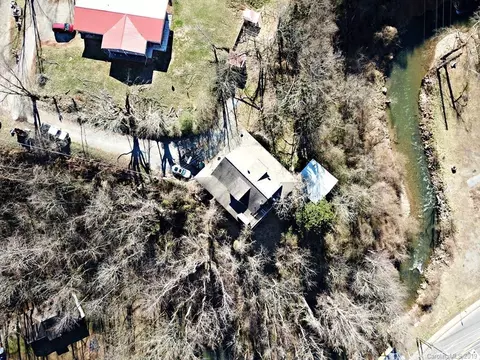126 Ensley St, Sylva, NC 28779 photo 7