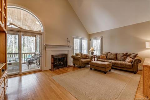 123 Julia Cir, Davidson, NC 28036 photo 9